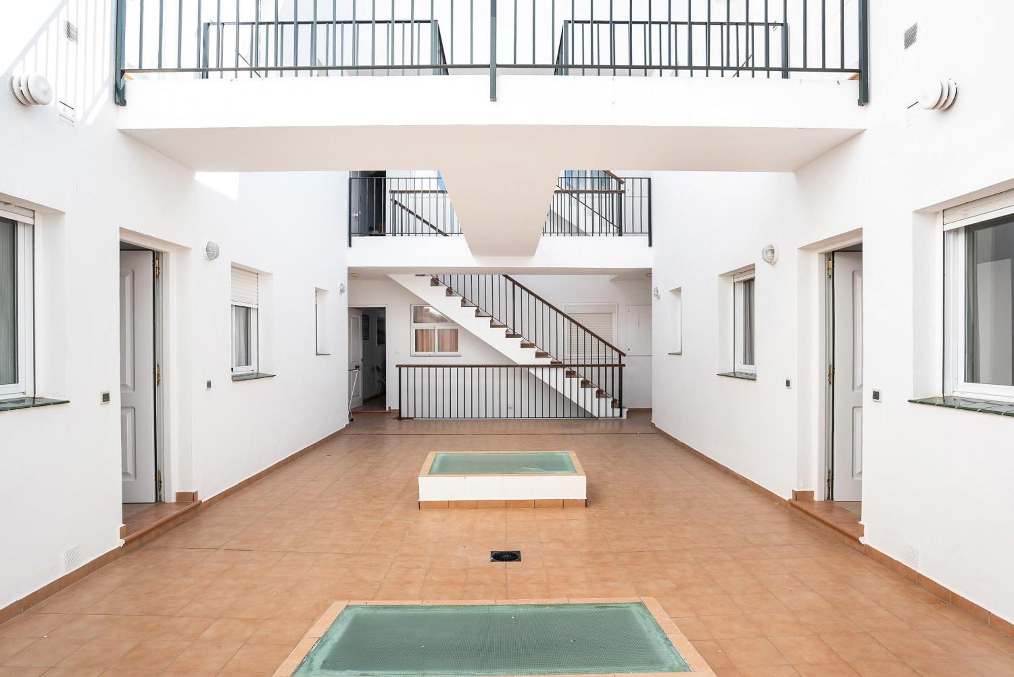 Apartamento Perez Zara 5 โกนิล เด ลาฟรอนเตรา ภายนอก รูปภาพ