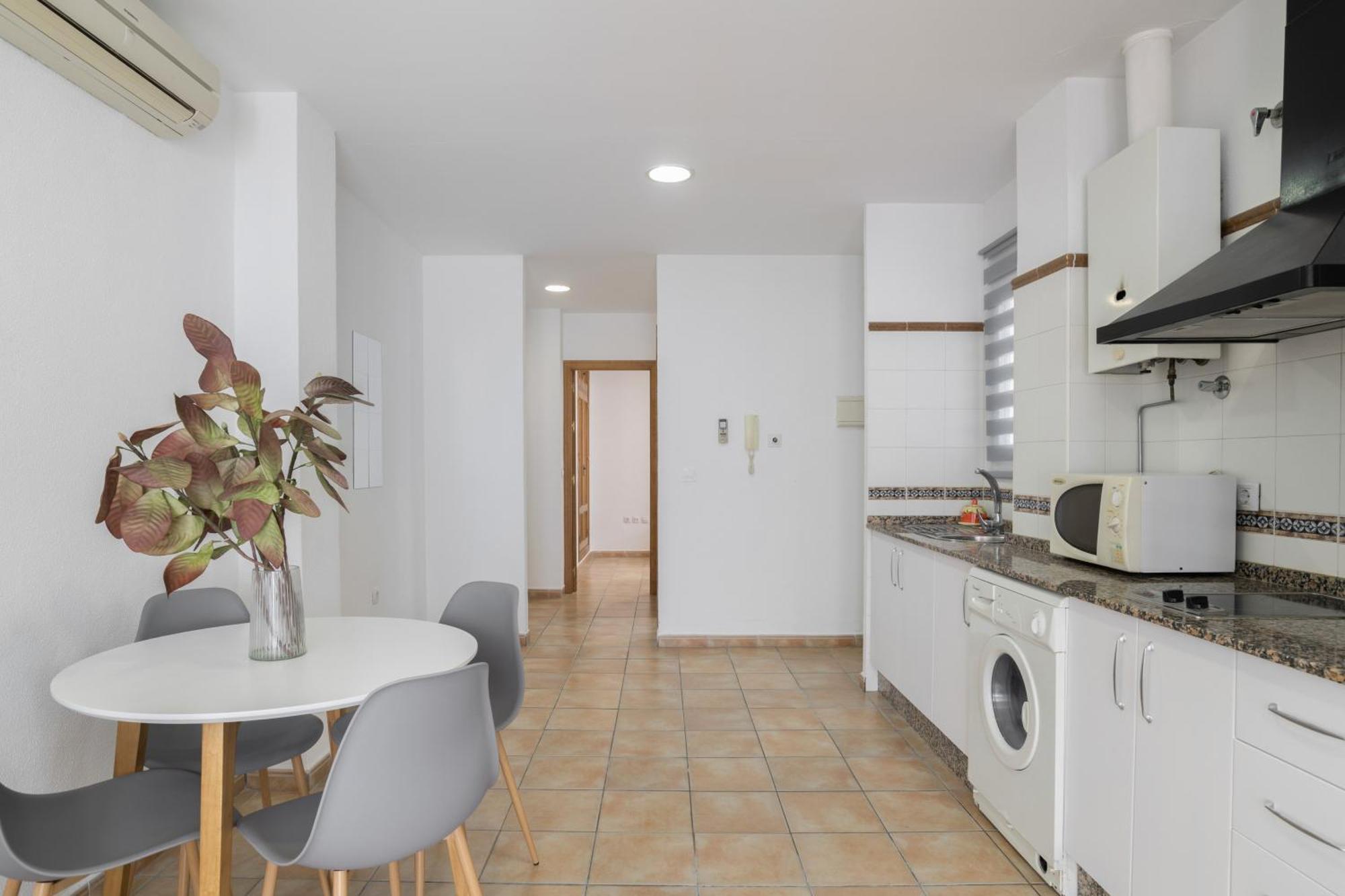 Apartamento Perez Zara 5 โกนิล เด ลาฟรอนเตรา ภายนอก รูปภาพ